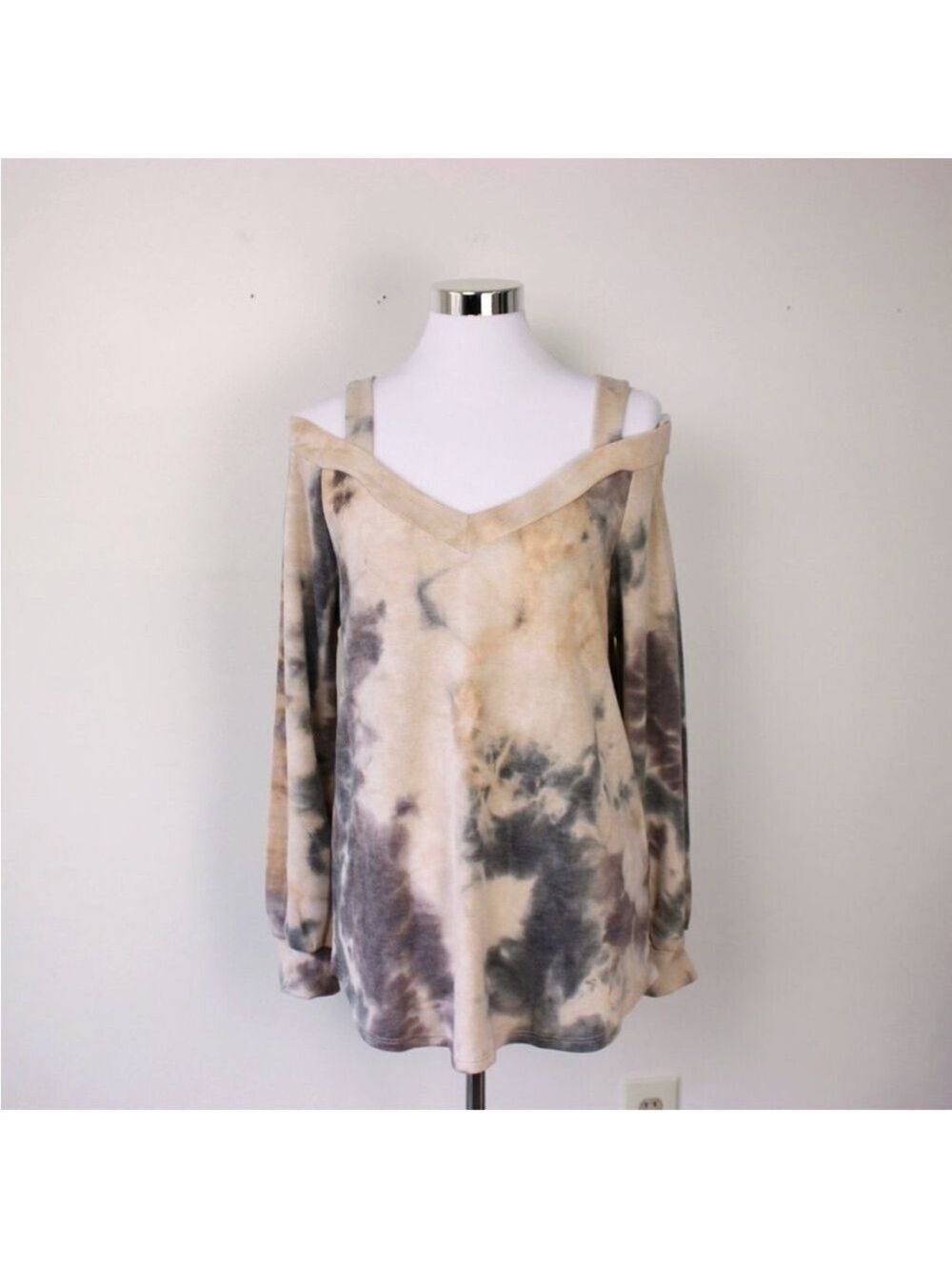 French Terry Cold Shoulder Tie Dye Top Large XL - Picture 2 of 8